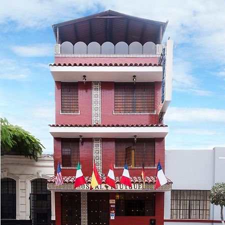 Hostal Iquique Lima Buitenkant foto