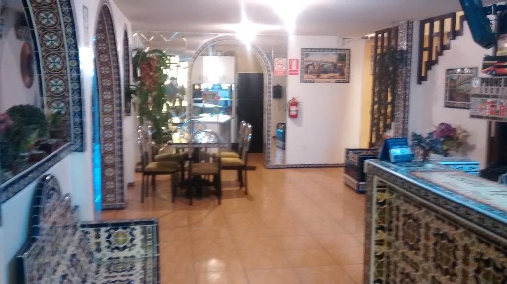 Hostal Iquique Lima Buitenkant foto