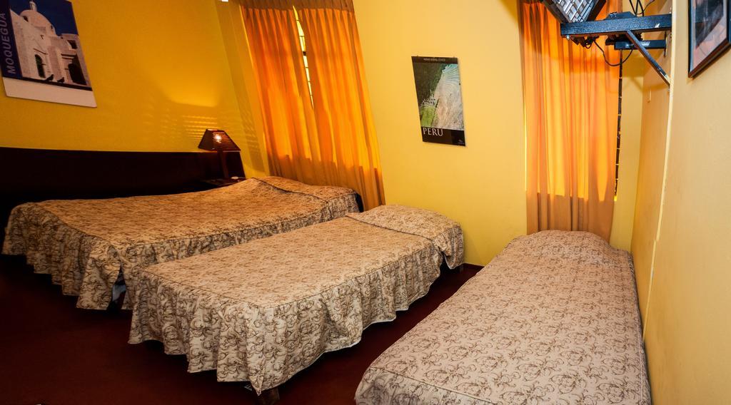 Hostal Iquique Lima Buitenkant foto