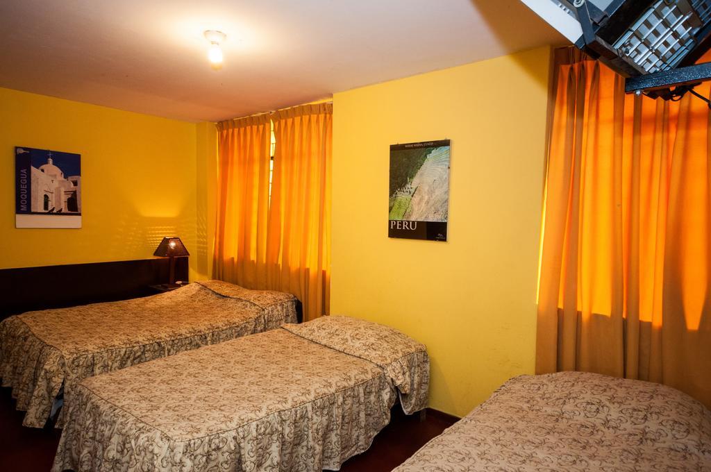 Hostal Iquique Lima Buitenkant foto